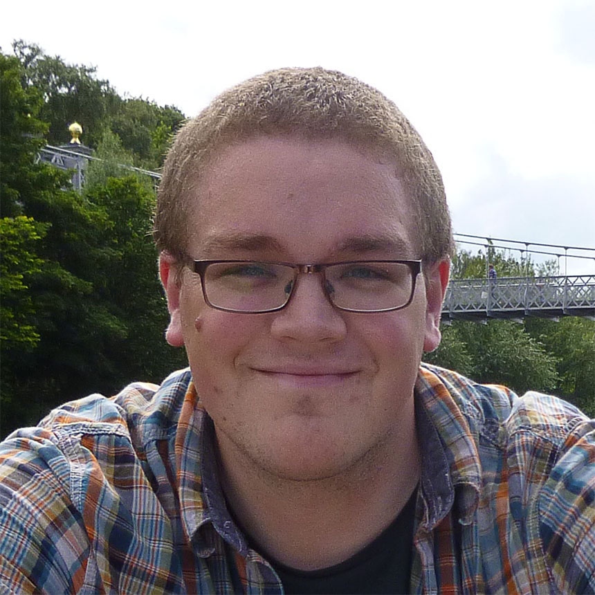 picture of Chris in Chester on a rowing boat